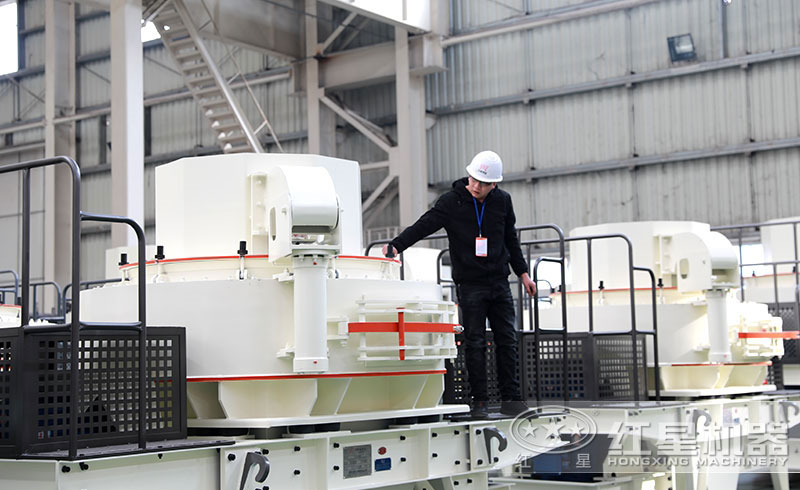 客户参观打砂机 客户参观打砂机